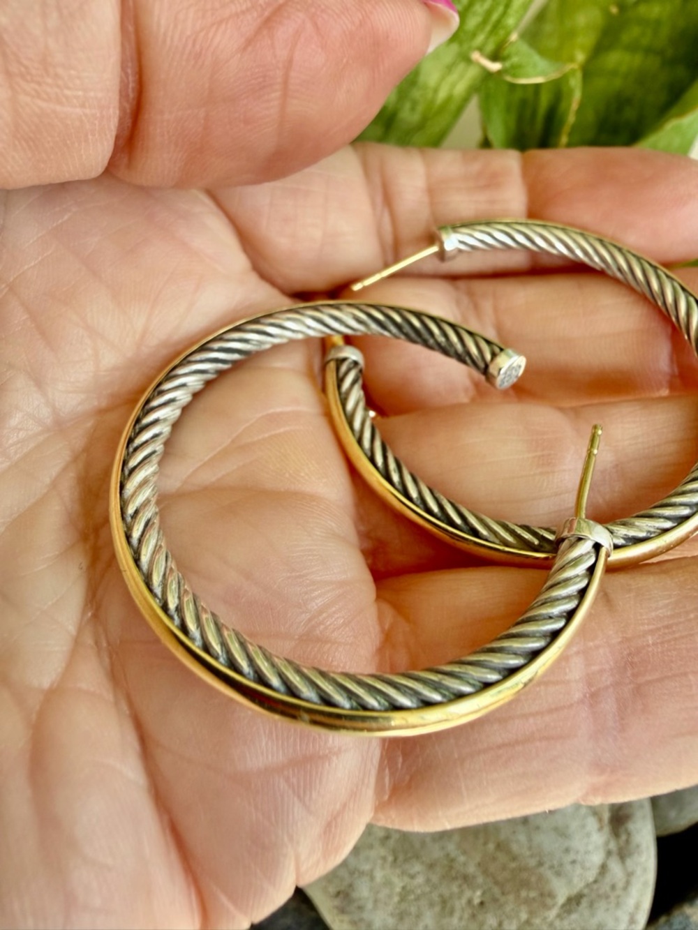 David Yurman, crossover 18 karat gold and sterling earrings - Picture 5 of 7